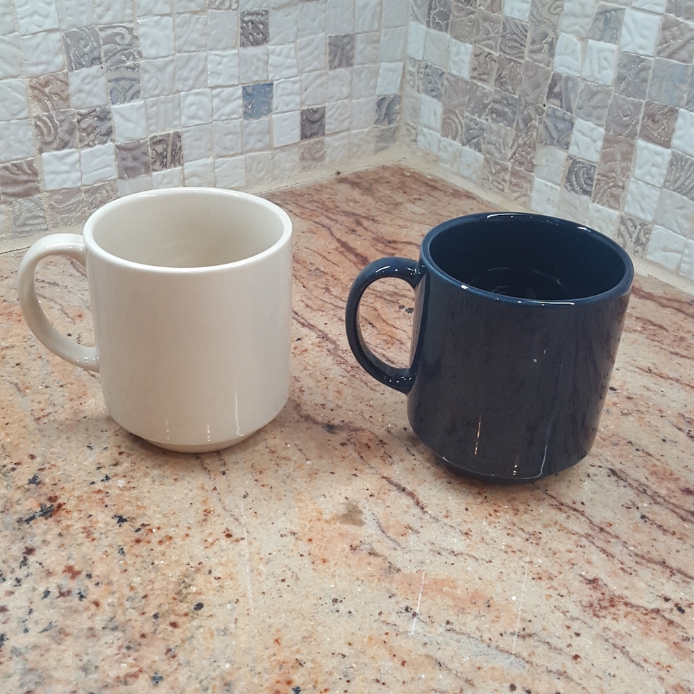 2 stackable mugs - Picture 4 of 5